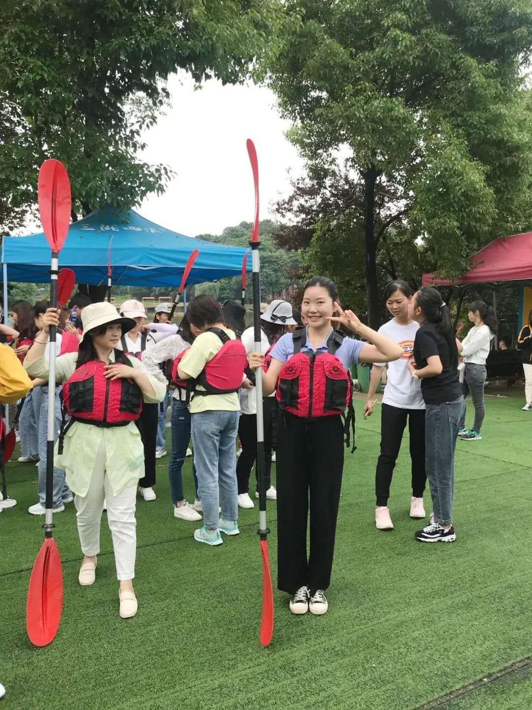 遠(yuǎn)程監(jiān)控,報(bào)警巡邏,清機(jī)加鈔,清分整點(diǎn),憑證寄庫,頭寸箱寄庫,商鋪安保,智能家居 遠(yuǎn)程監(jiān)控,報(bào)警巡邏,清機(jī)加鈔,清分整點(diǎn),憑證寄庫,頭寸箱寄庫,商鋪安保,智能家居