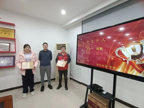 遠(yuǎn)程監(jiān)控,報(bào)警巡邏,清機(jī)加鈔,清分整點(diǎn),憑證寄庫(kù),頭寸箱寄庫(kù),商鋪安保,智能家居